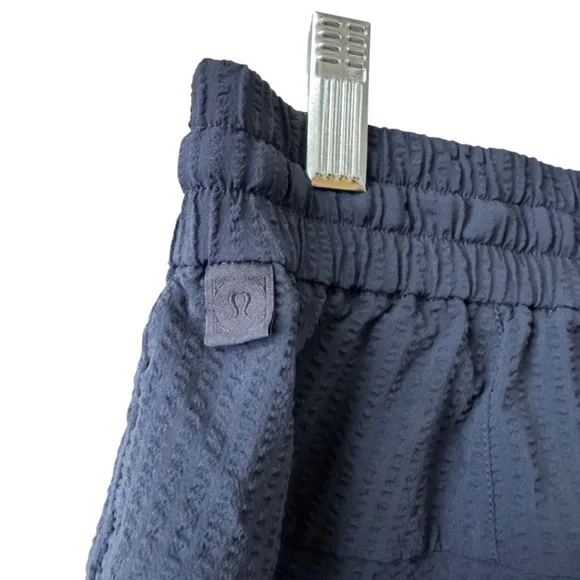 Lululemon Active Wear Casual Minimal - Picture 8 of 10